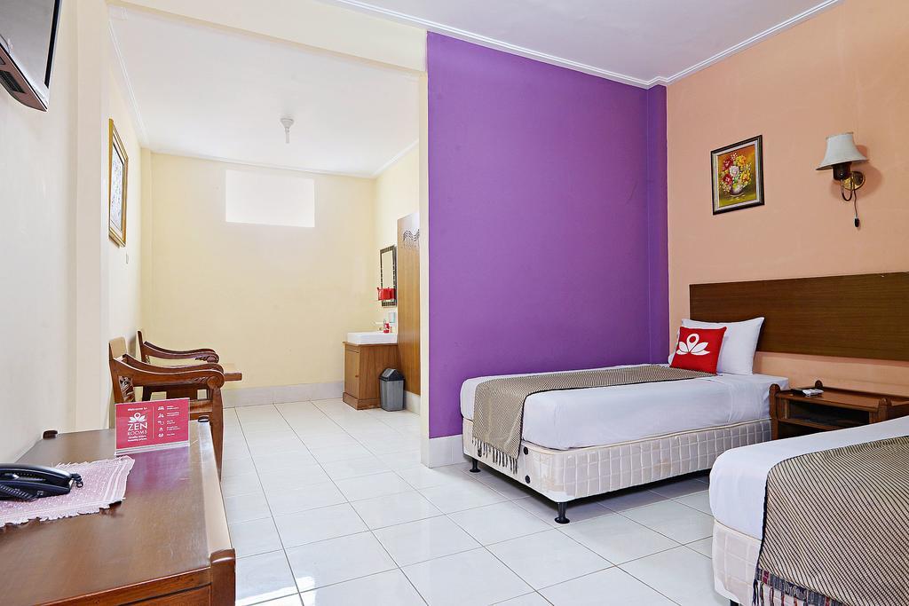 Zen Rooms Riau Natuna Bandung Luaran gambar